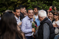 Ο Αλέξης αναδιατάσσει την κεντροαριστερά - Υπαρξιακό το πρόβλημα του ΣΥΡΙΖΑ