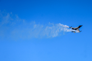 Ξεκίνησε έρευνα: 3 Πιλότοι F-16 της Πολεμικής Αεροπορίας στη Γερμανία κατήγγειλαν περιστατικά λέιζερ