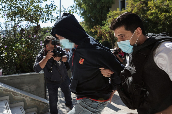 Υπόθεση 12χρονης στον Κολωνό: Τι θα ισχυριστεί ο Ηλίας Μίχος σε νέα απολογία