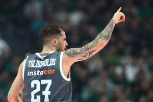Euroleague: Ο Παναθηναϊκός επικράτησε της Μπασκόνια με σούπερ Τολιόπουλο (93-74)