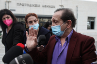 «Βόμβα» Μπιμπίλα: «Η δικηγόρος του Φιλιππίδη με κάλεσε για φαγητό και μου αγόρασε λαχεία»