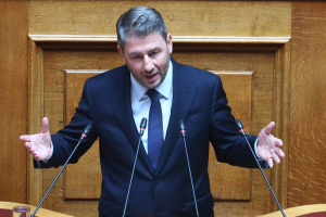 Ανδρουλάκης: Μια Ελλάδα για λίγους είναι η πολιτική της Νέας Δημοκρατίας