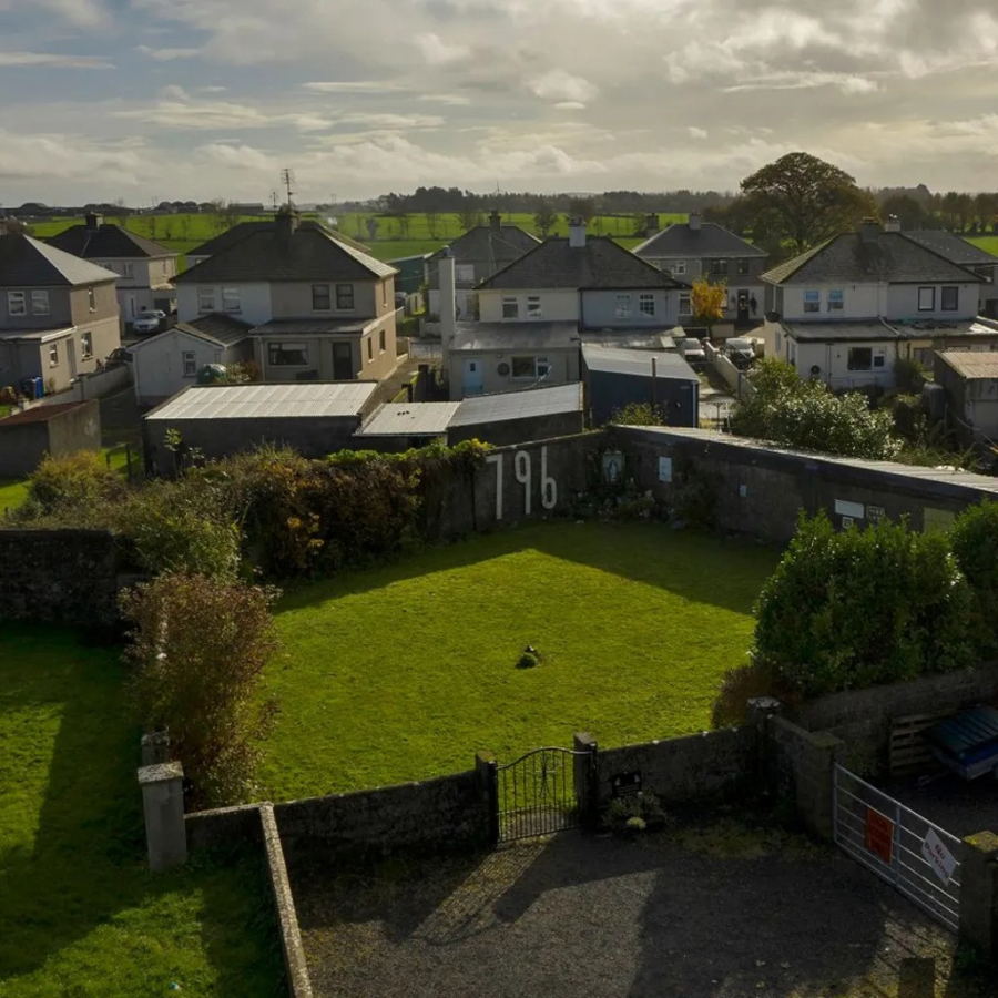 Ιρλανδία: Εκατοντάδες μωρά θάφτηκαν σε μυστικό ομαδικό τάφο - Πώς «ξεσκεπάστηκε» το μακάβριο μυστικό