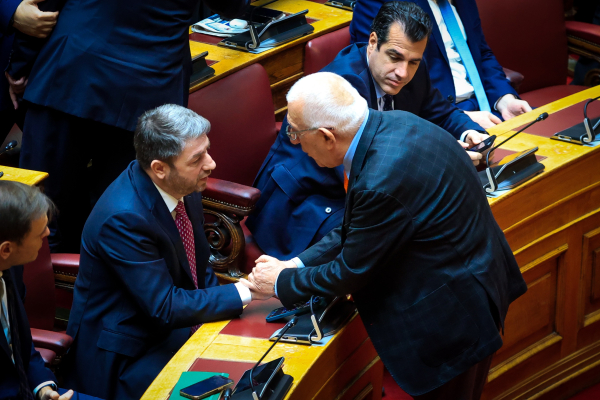 Το τηλεφώνημα, το «ευχαριστώ» και η απόφαση για μετωπική