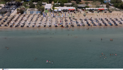 Οι 15 παραλίες της Αττικής με Γαλάζια Σημαία (βίντεο)