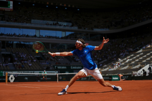 Roland Garros: Στον δεύτερο γύρο Τσιτσιπάς και Σάκκαρη