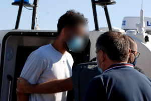 Φολέγανδρος: «Κόλαφος» ο ιατροδικαστής για τον 30χρονο καθ' ομολογία δολοφόνο της Γαρυφαλλιάς