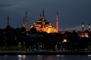 Τζαμί η Αγιά Σοφιά; Το tweet συμβούλου του Ερντογάν και ο ενθουσιασμός του τουρκικού Τύπου
