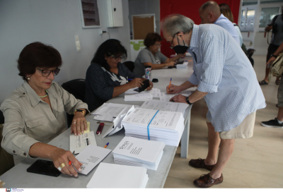 Παράταση μίας ώρας στις εκλογές ΣΥΡΙΖΑ, μεγάλες ουρές στα εκλογικά κέντρα