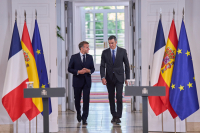 Μακρόν - Σάντσεθ: Καλοδεχούμενη η Βρετανία πίσω στην ΕΕ