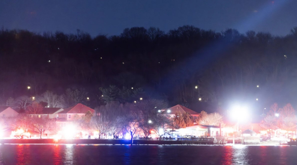 Αεροπορική τραγωδία στην Ουάσινγκτον: 55 πτώματα έχουν ανασυρθεί από τον ποταμό Ποτόμακ