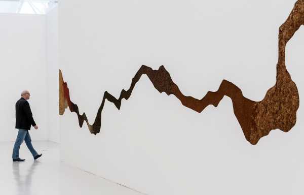 PWC: Τριγμοί στο παγκόσμιο εμπόριο από την επανεμφάνιση του οικονομικού εθνικισμού