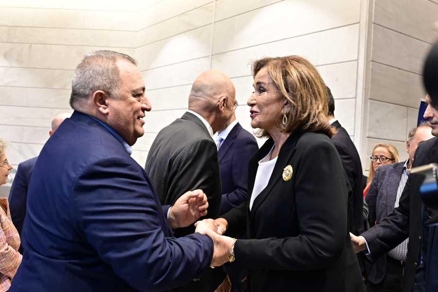 «Καρφιά» Ντόρας σε Σαμαρά