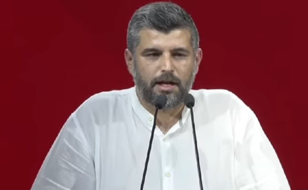 Μπουλέκος: Δεν παραιτούμαι, δεν αντιλαμβάνομαι γιατί το άρθρο μου έχει ερμηνευτεί ως μομφή στον Τσίπρα