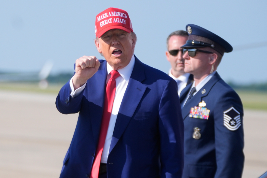 Ολική κατάπαυση πυρός μεταξύ Ισραήλ και Ιράν ανακοίνωσε ο Τραμπ - «Έχει επιτευχθεί πλήρης συμφωνία στον πόλεμο των 12 ημερών»