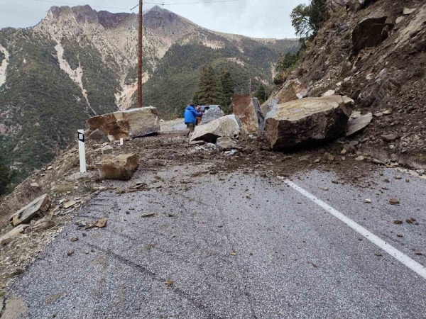 Σεισμός 4.8 Ρίχτερ σε Ευρυτανία και Καρδίτσα: Πτώσεις βράχων στο οδικό δίκτυο της Αργιθέας