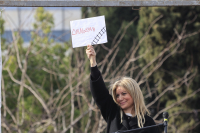 Καταρρίπτονται τα fake news για τη Μαρία Καρυστιανού