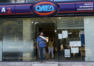 ΟΑΕΔ: Κονδύλι 18 εκατ. ευρώ σε συνδικαλιστικές οργανώσεις