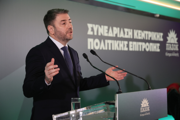 Συγγνώμη, αλλά πώς να έχει εμπιστοσύνη στη δικαιοσύνη ο Ανδρουλάκης;