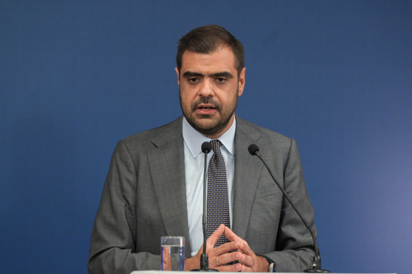 Μαρινάκης για επίδομα και υπαλλήλους της Βουλής: Είναι νομοθεσία του 2015, η οποία εφαρμόζεται μέχρι σήμερα