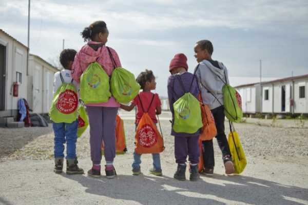 Σχολείο για τα προσφυγόπουλα ξεκίνησε να λειτουργεί στη Χίο