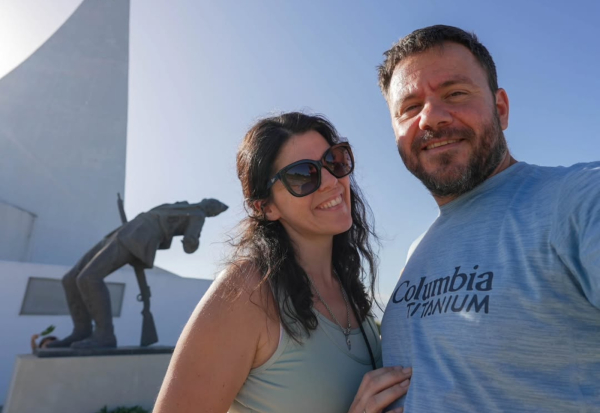 Ευτύχης Μπλέτσας: «Με την Ηλέκτρα στο πρώτο ραντεβού ήπιαμε χυμό και πήγαμε σε κάτι κούνιες»