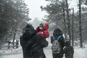 Καιρός meteo: Η «Ζηνοβία» βάζει τη χώρα στην κατάψυξη, χιόνια και παγωνιά την Παρασκευή