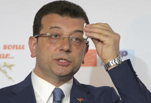 Ξεκίνησε η κατάθεση Ιμάμογλου: Νέα διαρροή ηχητικών από την Εισαγγελία