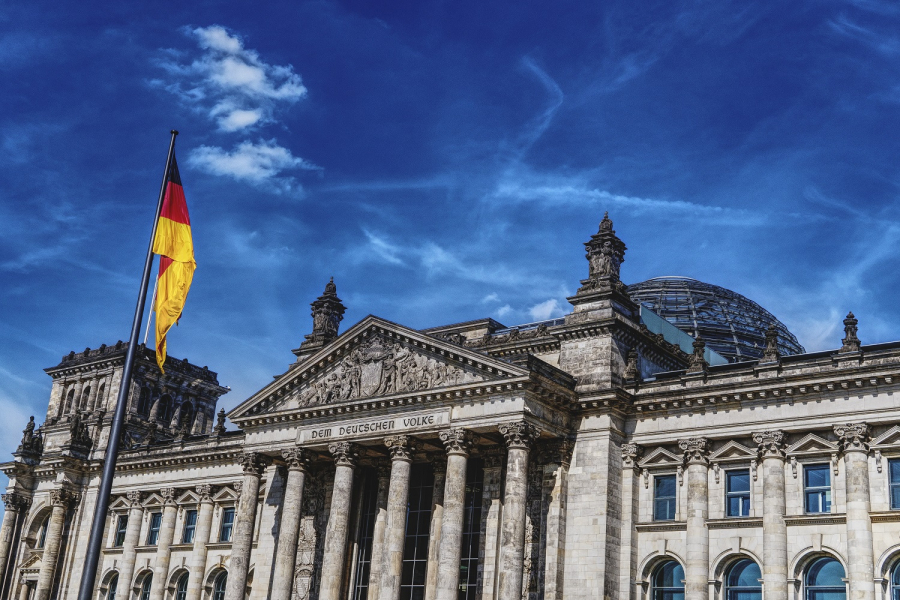 Γερμανία: Ο πληθωρισμός ίσως παραμείνει σε διψήφιο ποσοστό για άλλα δύο χρόνια