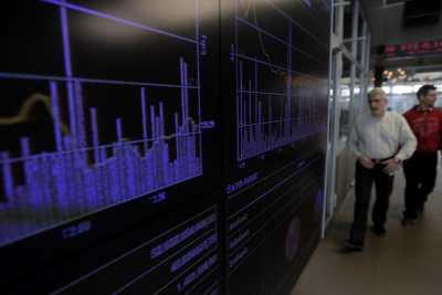 Πτώση στο Χρηματιστήριο Αθηνών εν μέσω Panama Papers