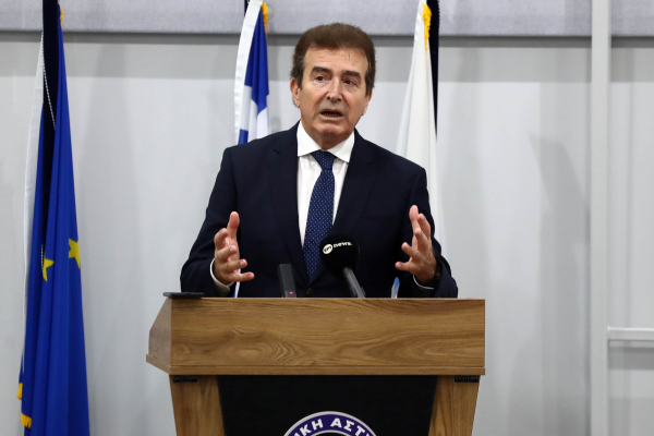 Συγκέντρωση Χρυσοχοΐδη στο Περιστέρι
