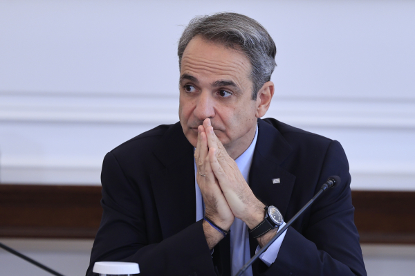 Κ. Μητσοτάκης για τη Γιορτή της Μητέρας: Σύμβολο ανιδιοτελούς αγάπης - Η αναφορά του στη Μαρίκα