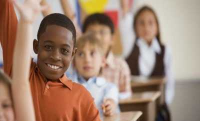 Οι τρόποι απόκτησης ελληνικής ιθαγένειας για τα παιδιά μεταναστών