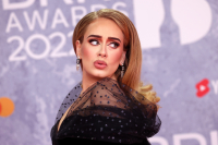 Adele: Aποσύρεται το τραγούδι της «Million Years Ago» - Kατηγορείται για λογοκλοπή