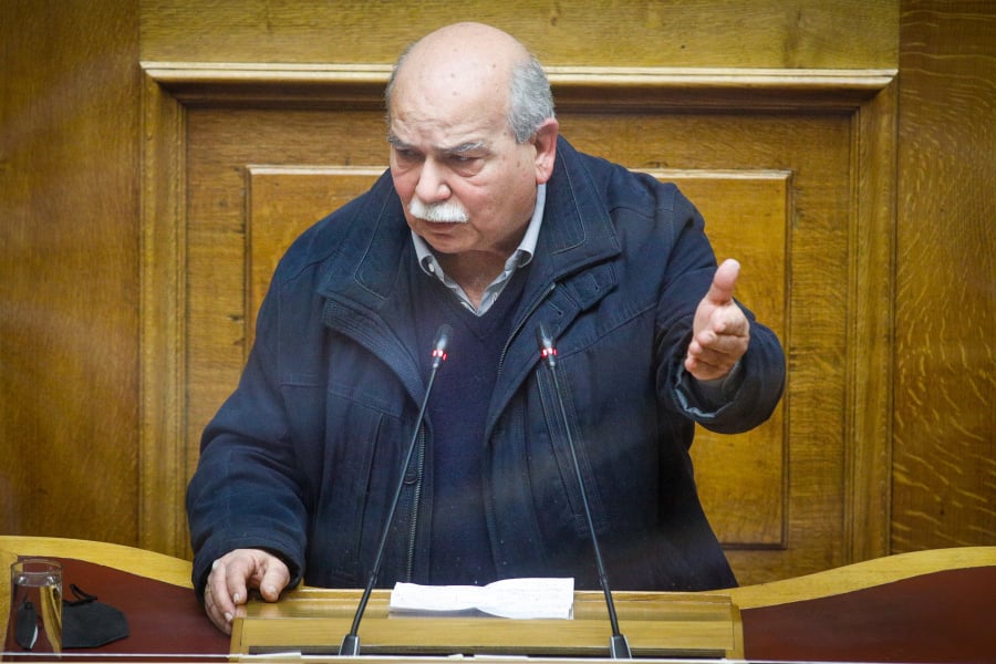 Τα «καρφιά» Βούτση στη Ζωή