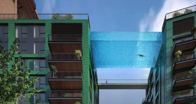 Λονδίνο: Εγκαίνια για την πρώτη ιπτάμενη πισίνα του κόσμου (βίντεο)