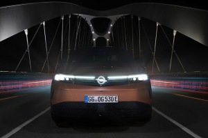 Νέο Opel Grandland με Intelli-Lux HD Light