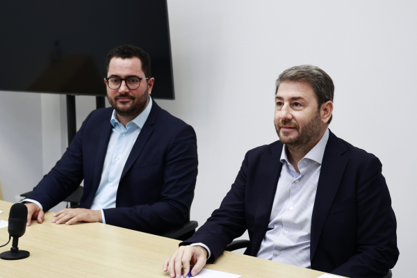 ΠΑΣΟΚ-ΚΙΝΑΛ: Στο Ηράκλειο την Παρασκευή Ανδρουλάκης - Σπυρόπουλος