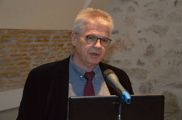 Γώγος: Τα νησιά πρέπει να ετοιμάζονται για τουρίστες με κρούσματα κορονοϊού