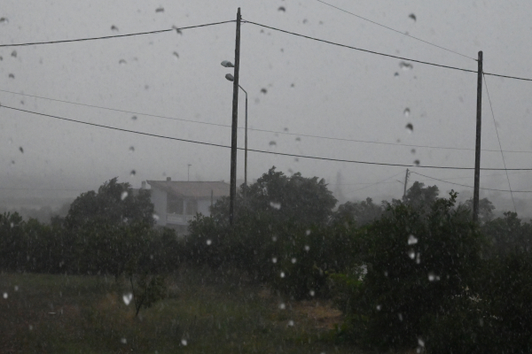 Καιρός: Ισχυρές καταιγίδες με διαδοχικές κακοκαιρίες - Τι ώρα έρχεται βροχή στην Αττική