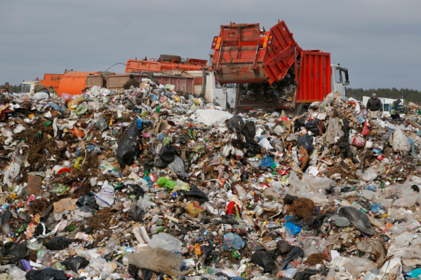 Η Γερμανία ήταν ο μεγαλύτερος εξαγωγέας πλαστικών αποβλήτων στον κόσμο το 2025