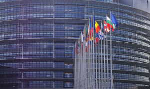 Ευρωβαρόμετρο: Ανάκαμψη της οικονομίας από το '23 και μετά περιμένει το 61% των πολιτών