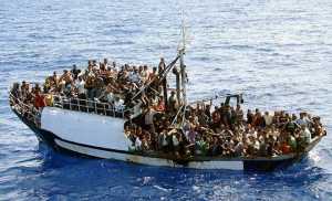 Μαξίμου: Εκρηκτική η κατάσταση στο μεταναστευτικό