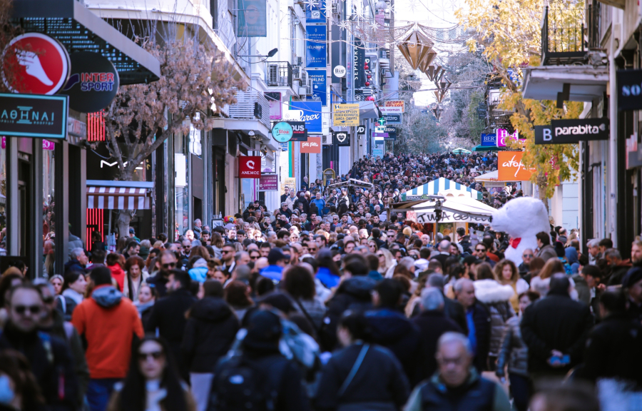Τέλος το εορταστικό ωράριο - Τι ώρα κλείνουν σήμερα σούπερ μάρκετ και καταστήματα