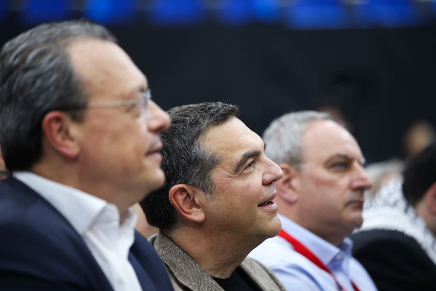 Τσίπρας-Φάμελλος 1-0... άνευ αγώνος - Ραγδαίες οι εξελίξεις στην κεντροαριστερά