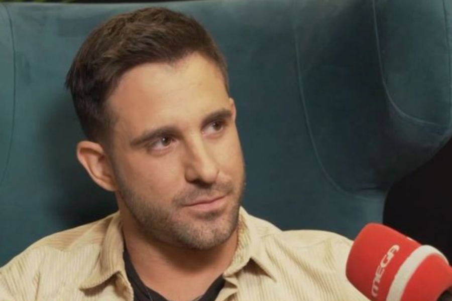 Γιώργος Λιβάνης: «Είμαι χαζομπαμπάς - Είναι ένας γλύκας ο μικρός» (Βίντεο)