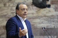 Φάμελλος: «Ναι» σε Τσίπρα-Ανδρουλάκη-Χαρίτση, «όχι» στην Καρυστιανού και στη Ζωή