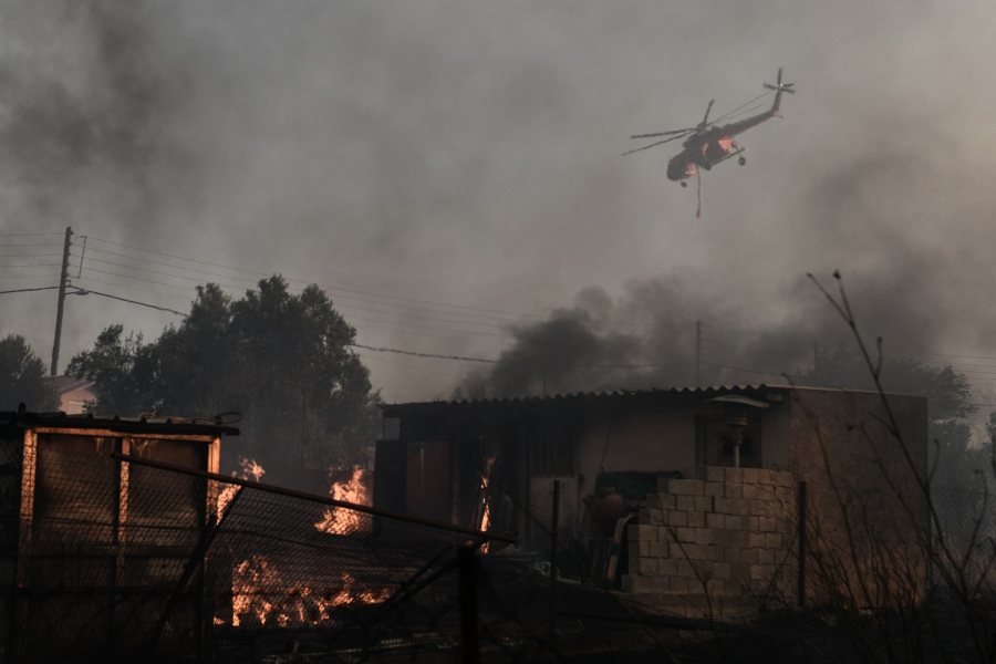 Το Dnews στο μέτωπο της φωτιάς σε Πεντέλη - Παλλήνη - Ντράφι - Διώνη - Ανθούσα - Γέρακα