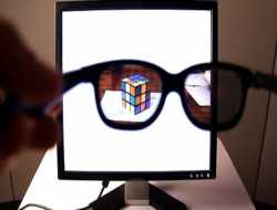 Πως να κάνετε την οθόνη σας ορατή μόνο σε εσάς (Video)