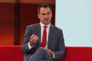 Χαρίτσης: Με σοβαρή συνεργασία και ρεαλιστικό πρόγραμμα η παντοδυναμία Μητσοτάκη θα τελειώσει